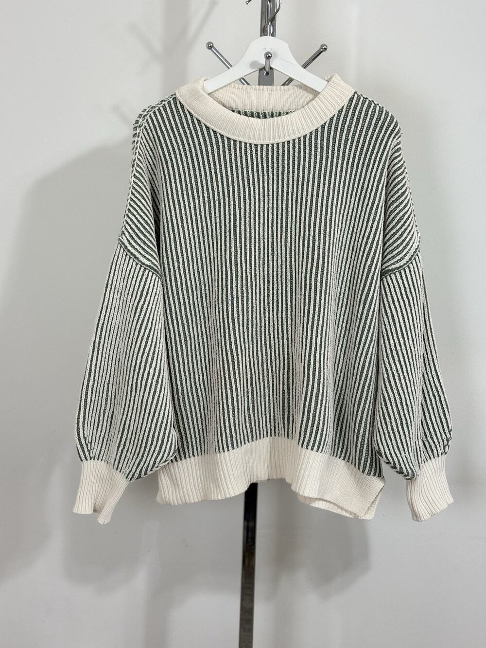 Aerie Women’s Oversized Striped Crewneck Sweater Green Cream Ribbed Slouchy L